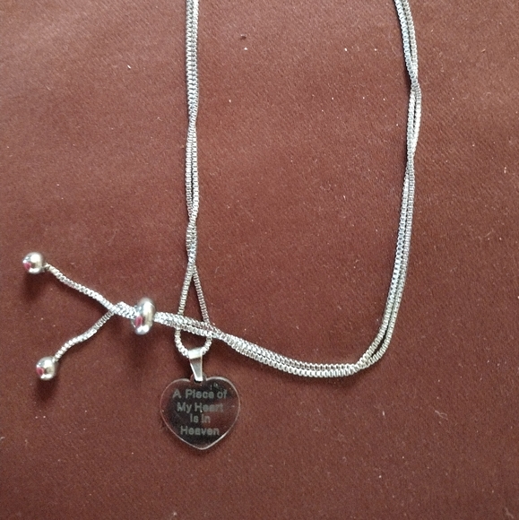 "A piece of my heart is in heaven" Necklace - Picture 9 of 12